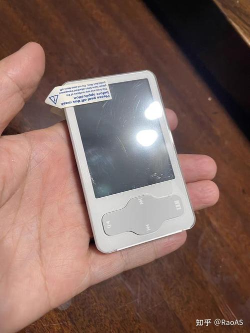 指尖上的 2008 我不是设备，我是通往移动世界的最后一扇窗